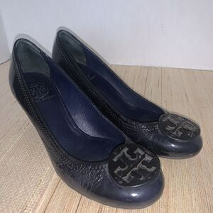 Tory Burch Sally Wedge Navy Blue Patent Leather Women's 8 Career Office Preppy